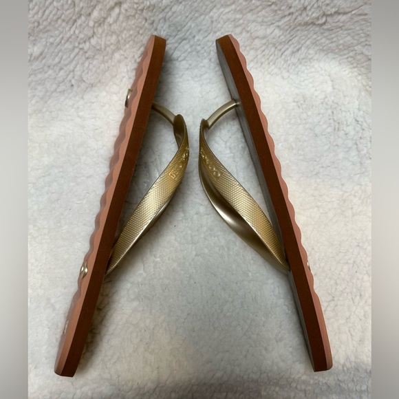 COACH Women's Size 9 B Zak Flip Flops Gold Signature Rubber Slides - Picture 9 of 10